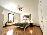 1922 Rosewood St photo'