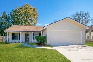 10827 Carrington Ct in Jacksonville, FL - Building Photo