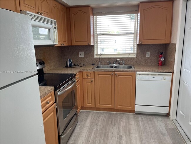 property at 7328 SW 82nd St