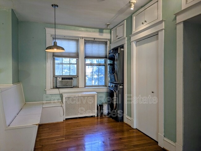 940 Gates Ave in Norfolk, VA - Building Photo - Building Photo