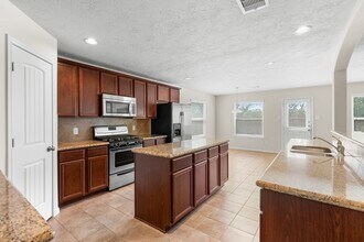 12574 Chiswick Rd in Houston, TX - Building Photo - Building Photo
