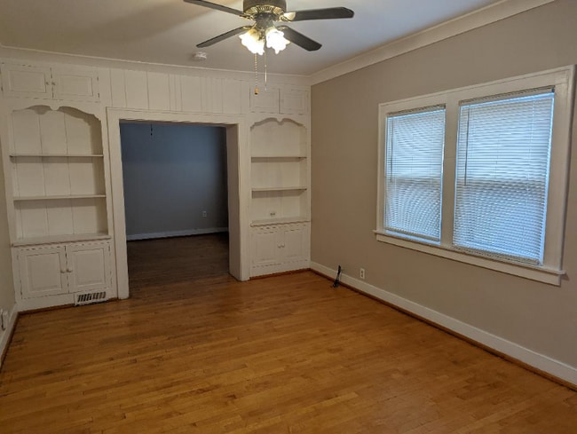 916 S Webster St-Unit -#1 in Saginaw, MI - Building Photo - Building Photo