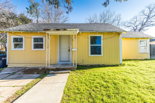 1805 N 23rd St in Waco, TX - Building Photo - Building Photo