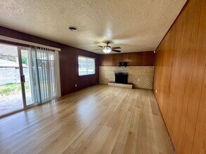 9516 Dona Marguerita Ave NE in Albuquerque, NM - Building Photo - Building Photo