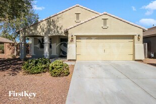 18582 W Vogel Ave in Goodyear, AZ - Building Photo