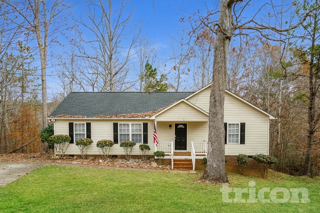 3008 Brittany Dr