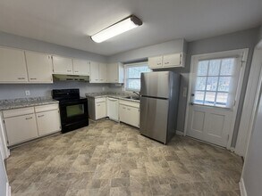 125 Greenbriar Rd in Lexington, KY - Building Photo - Building Photo