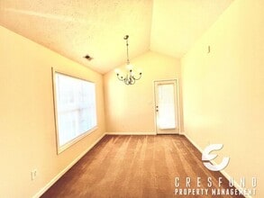 2028 Ivey Commons Rd in Fayetteville, NC - Building Photo - Building Photo