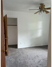 1061 S Terrace St in Janesville, WI - Building Photo - Building Photo