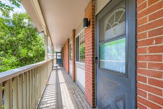 2401 Walnut St in Boulder, CO - Building Photo - Building Photo