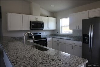 67 N Cape Terrace in Inverness, FL - Building Photo - Building Photo