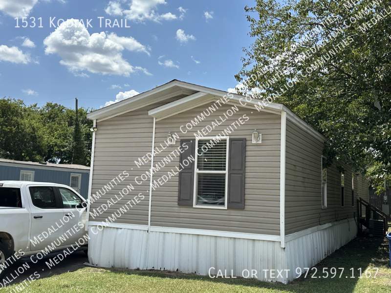 1531 Kodiak Trail in Red Oak, TX - Building Photo
