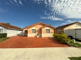 17679 SW 146th Ct in Miami, FL - Building Photo