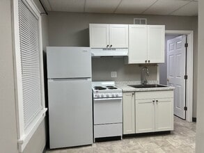 Eden Apartments in Seattle, WA - Foto de edificio - Interior Photo