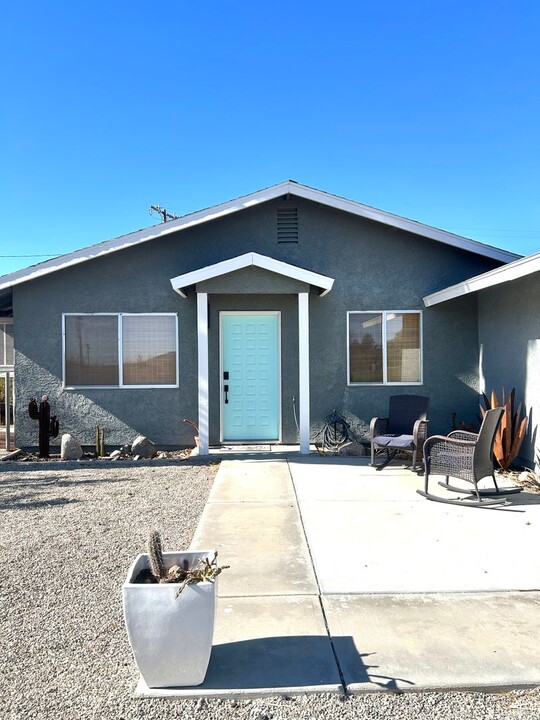 6672 Mojave Ave in Twentynine Palms, CA - Building Photo