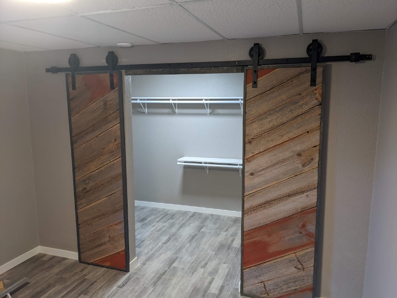 1300 5th St SE in Waseca, MN - Building Photo