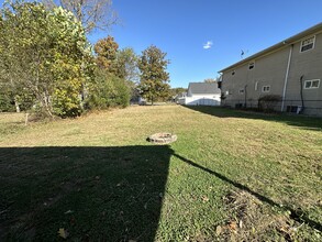 6120 Pinedale Dr in Huntington, WV - Building Photo - Building Photo