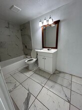 1103 Belew St in Irving, TX - Building Photo - Building Photo