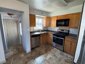 740 Elm St in Hampshire, IL - Building Photo - Building Photo