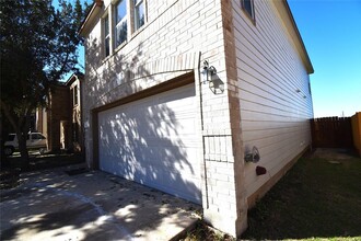 8612 Wiley Way in Austin, TX - Building Photo - Building Photo