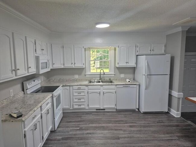 2113 Nottingham Rd in Tarboro, NC - Building Photo - Building Photo