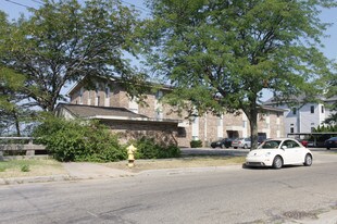 501 Fairview Ave NE Apartments