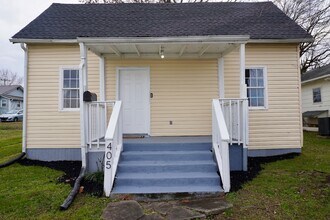 405 W Main St in Johnson City, TN - Building Photo - Building Photo