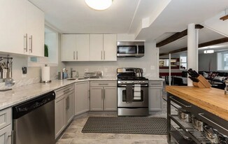 96 Elm St, Unit #1 in Somerville, MA - Building Photo