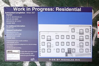 335 St. Nicholas Ave in Flushing, NY - Foto de edificio - Building Photo