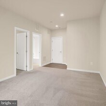 23580 Belvoir Woods Terrace in Ashburn, VA - Building Photo - Building Photo