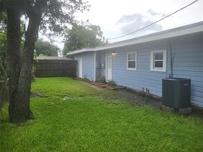 601 23rd St N in Texas City, TX - Building Photo - Building Photo