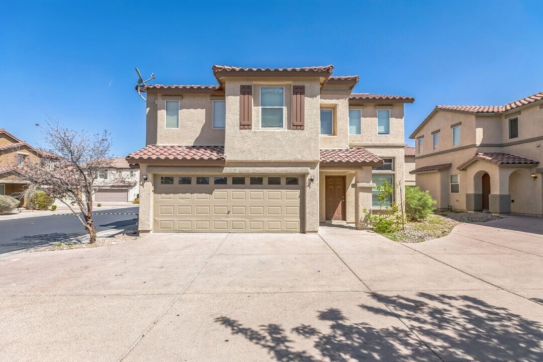 8737 Brindisi Park Ave in Las Vegas, NV - Building Photo