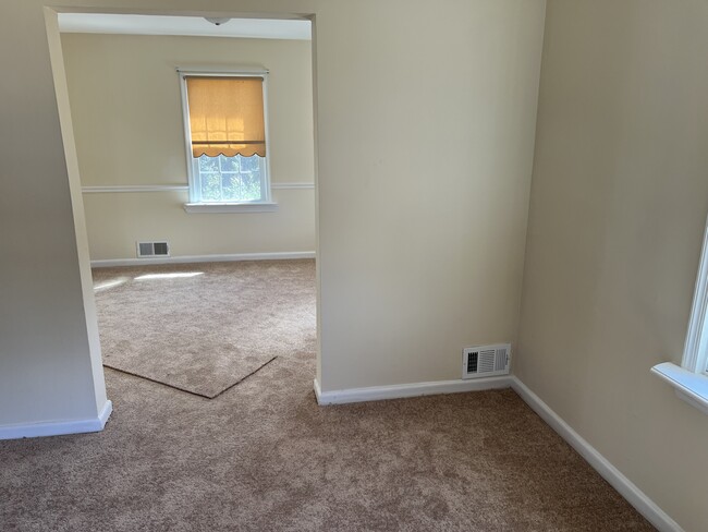 property at 2809 Curtis Dr