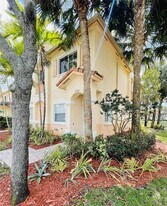 8344 SW 27th St in Miramar, FL - Building Photo
