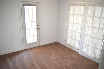 1504 Glenmont Ct in Virginia Beach, VA - Building Photo - Building Photo