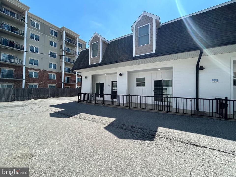 807 Washington St in New Castle, DE - Building Photo