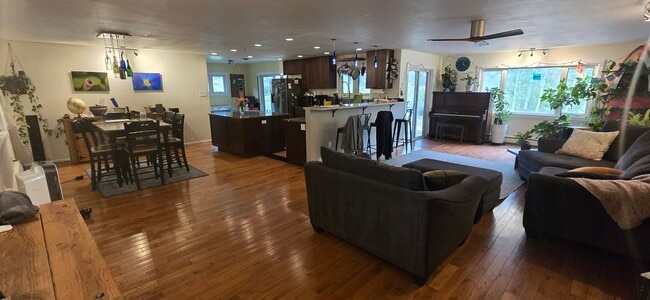 1401 Donegan Rd in Glenwood Springs, CO - Building Photo - Building Photo