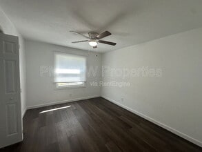 3304 Mayhew Dr in Dallas, TX - Building Photo - Building Photo