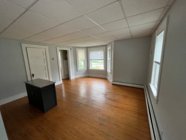 38 Main St in Tamworth, NH - Building Photo - Building Photo