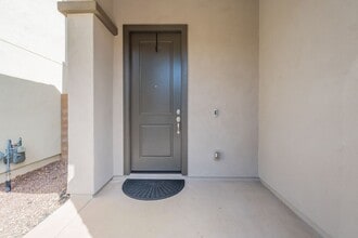 7236 W Phelps Rd in Peoria, AZ - Building Photo - Building Photo