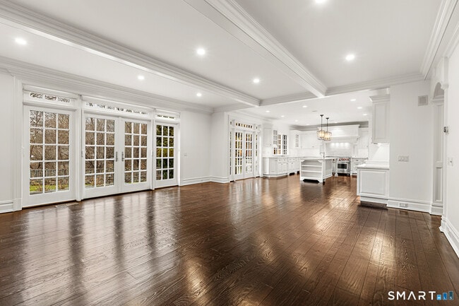 93 Mansfield Ave in Darien, CT - Building Photo - Building Photo