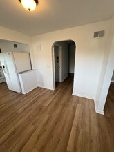 3887 Crescent Dr in Cincinnati, OH - Foto de edificio - Building Photo