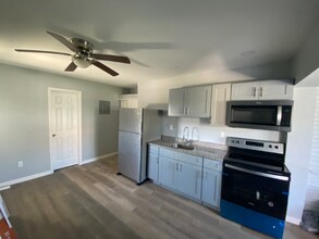 1825 14th Ave in Vero Beach, FL - Building Photo - Building Photo