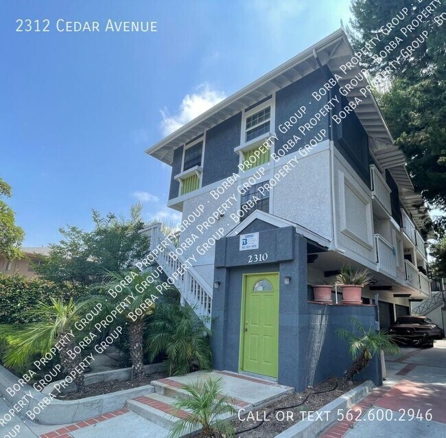2312 Cedar Ave