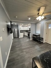 1924 E Genesee St, Unit 2 in Syracuse, NY - Building Photo - Building Photo
