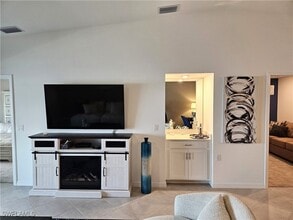 5427 Double Eagle Cir, Unit 2825 in Ave Maria, FL - Foto de edificio - Building Photo