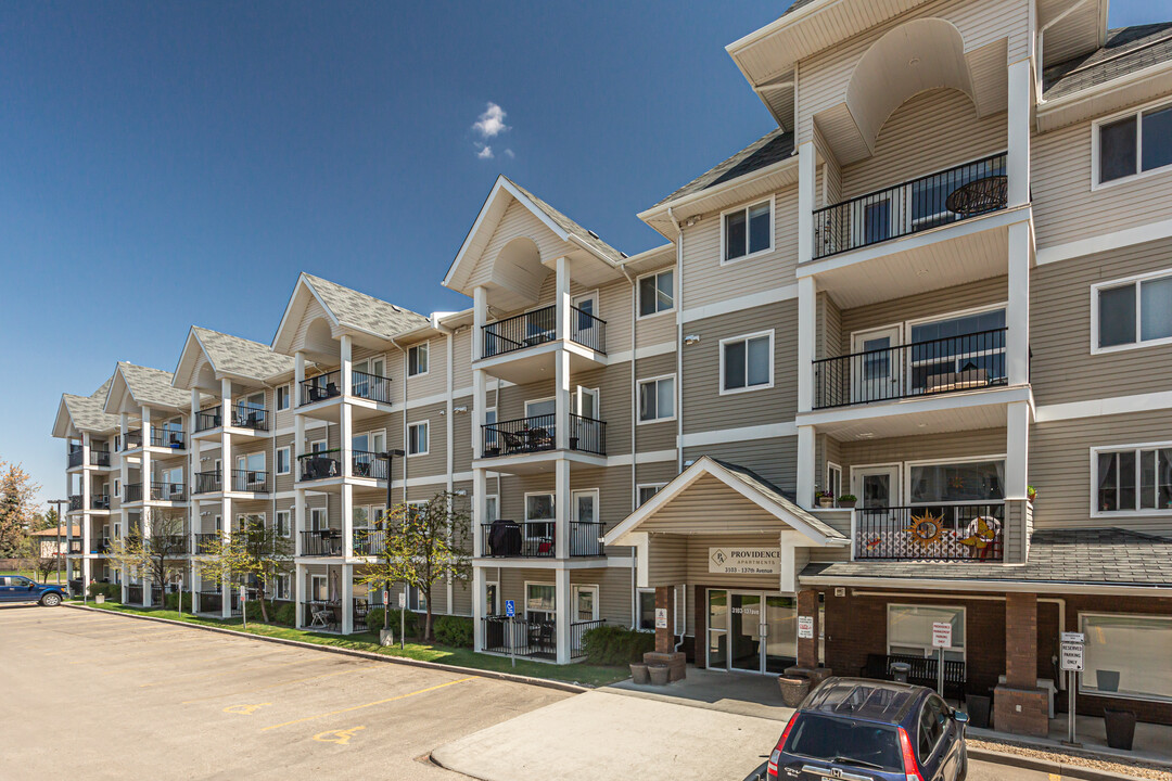 Providence Apartments in Edmonton, AB - Building Photo