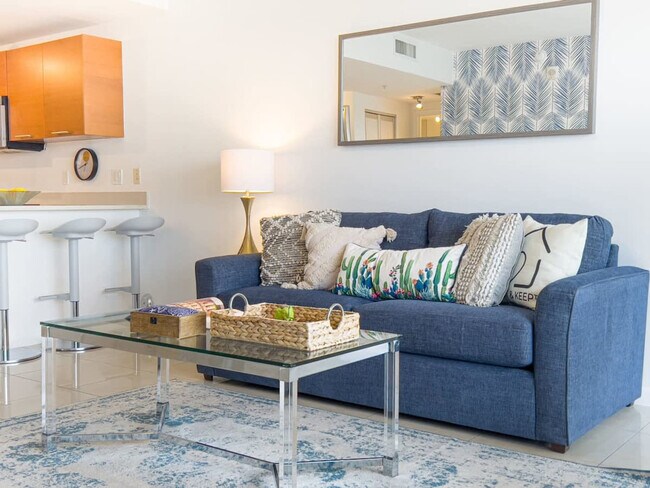 3256 NE 1st Ave in Miami, FL - Building Photo - Building Photo