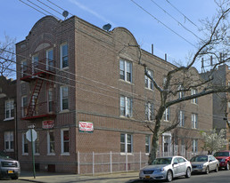 603 Wyona St Apartments