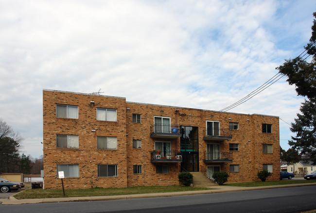 6 Blair Rd in Indian Head, MD - Foto de edificio - Building Photo